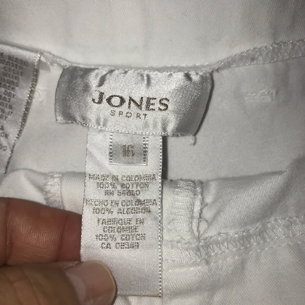 EUC Jones Sport Shorts Size 16. - Picture 5 of 5